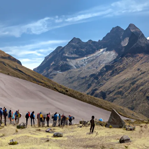 Turisti che esplorano il mondo in modo responsabile e sostenibile.